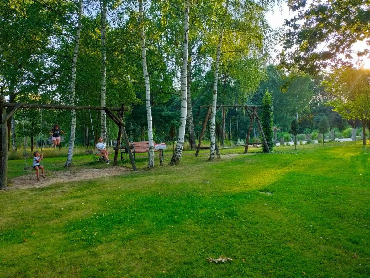 Dworek Azalia Ilowa Exterior foto