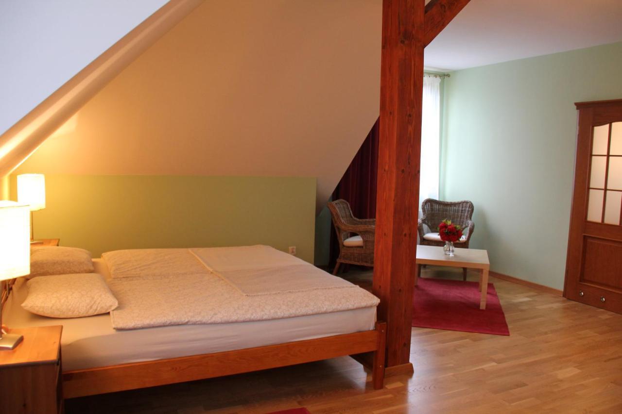 Dworek Azalia Ilowa Exterior foto