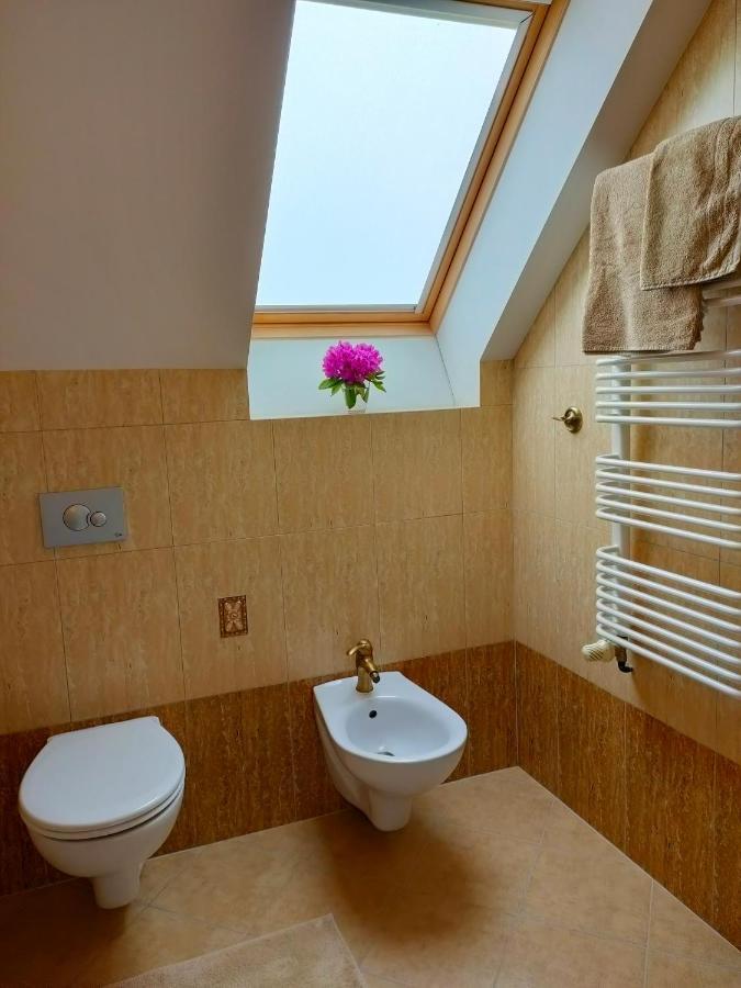 Dworek Azalia Ilowa Exterior foto
